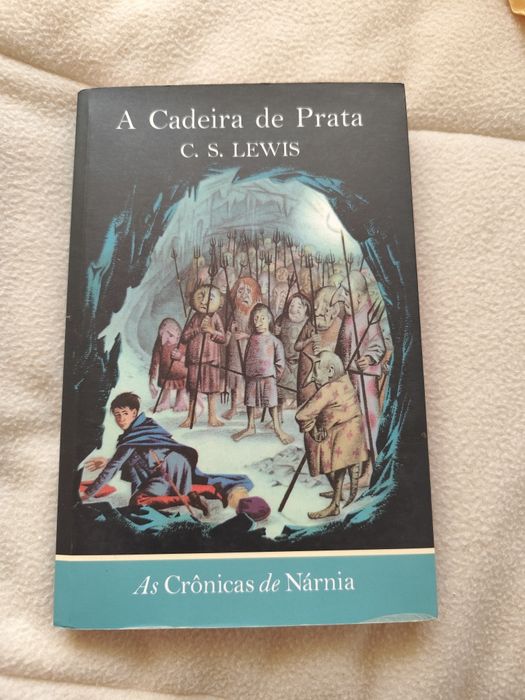 Livro "A Caldeira de Prata" das Crônicas de Nárnia