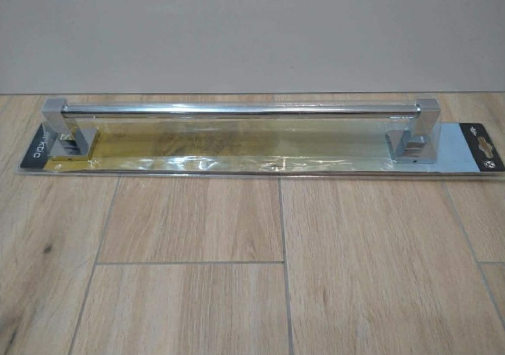 Wieszak kąpielowy 460 mm z kolekcji ARKTIC