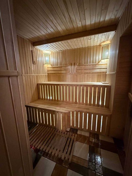 Будиночок біля лісу з САУНОЮ • тераса • зона барбекю (подобово)