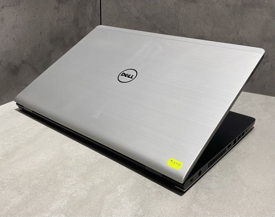 Ноутбук Dell P26E 17"/ на відновлення! N2811