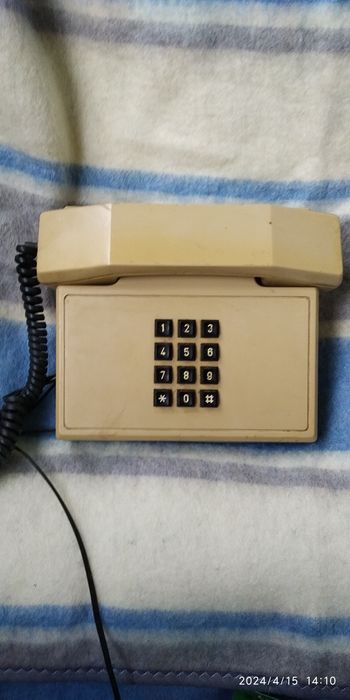 Телефоны стационарные кнопочные