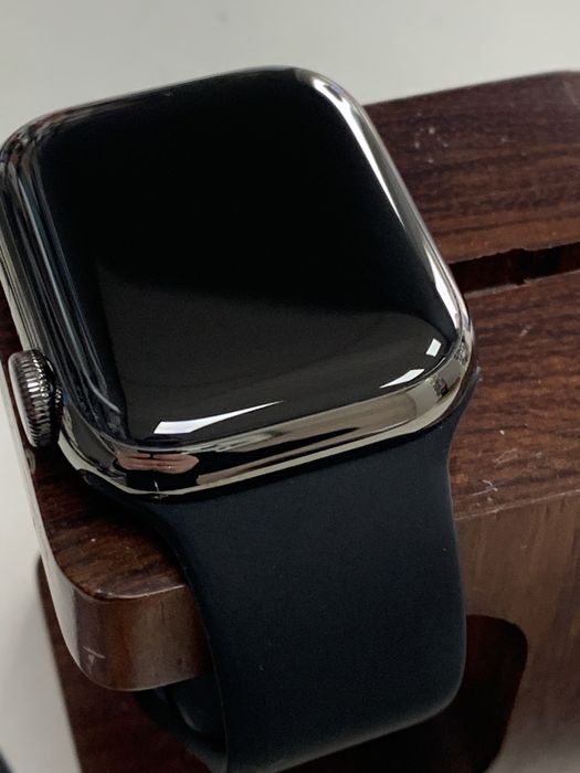 Оригінальні Apple Watch Series 8 41  mm stainless sreel
