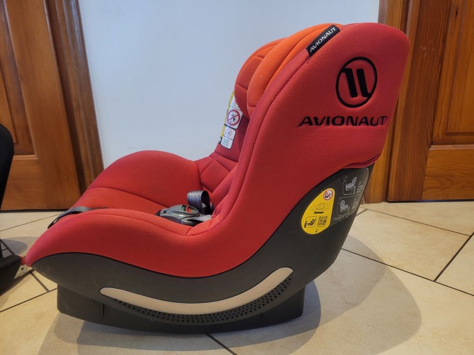 Sprzedam fotelik samochodowy Avionaut aerofix + baza ISOFIX