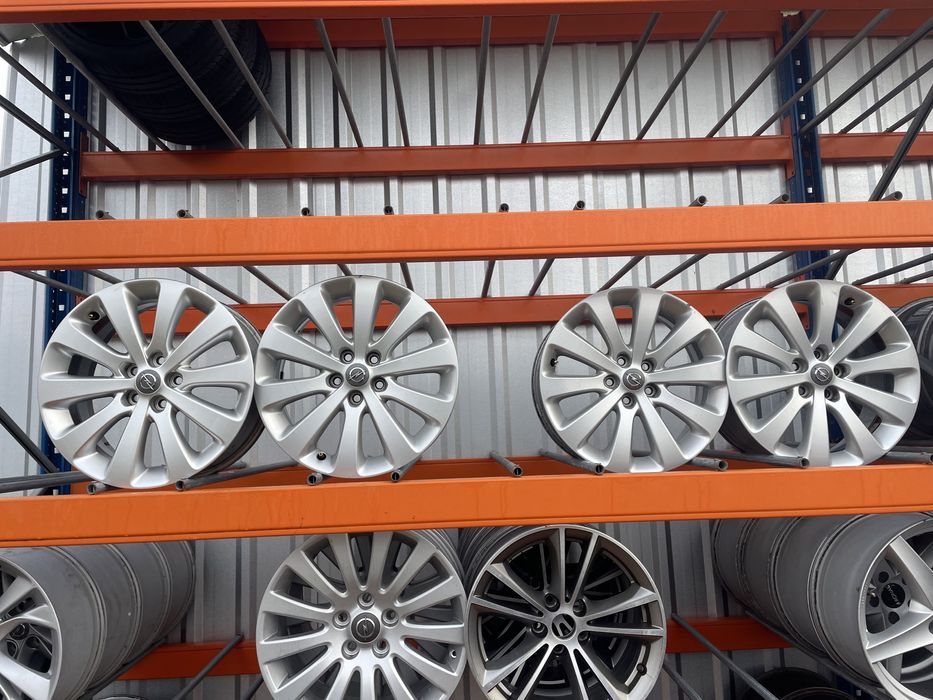 Astra J 17 cali, 5x105 super stan!