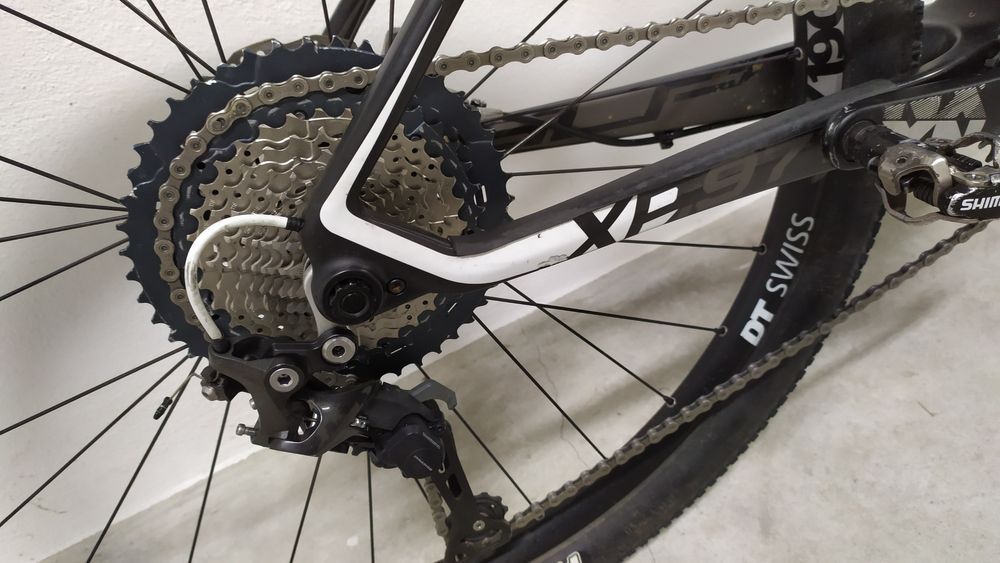 Superior XP 977 Carbono 27.5" - Rockshox DT Swiss Magura Shimano XT