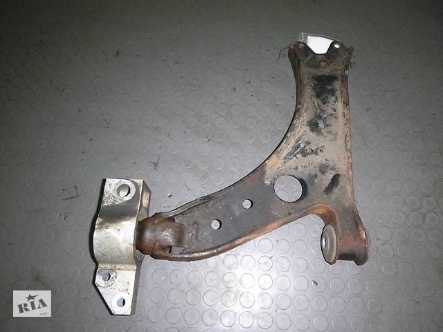 Балка Цапфа Рычаг Подвеска Skoda Octavia A5 Шкода Октавия А5