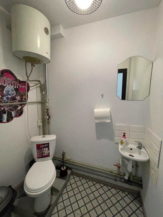 Терміново!Оренда кабінету з меблями Шевченківський р-н 6000 грн 13 м2