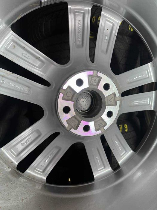 Диски комплект 5x112 R20 8J ET28 Audi OEM Q7 4M0601025G