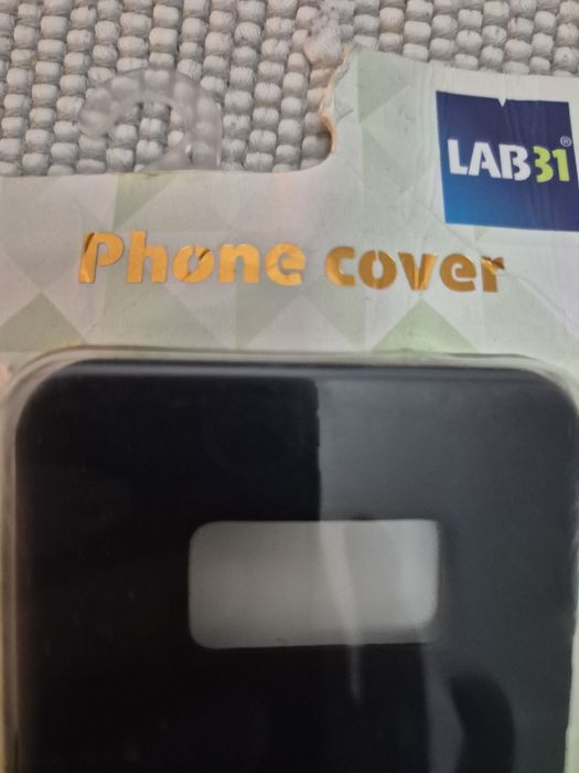 Etui na telefon komórkowy