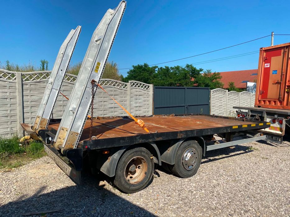 Przyczepa auto- laweta ciężarowa system TRAILER