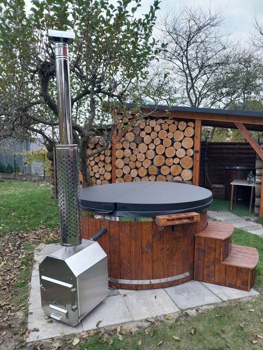 Balia ogrodowa jacuzzi