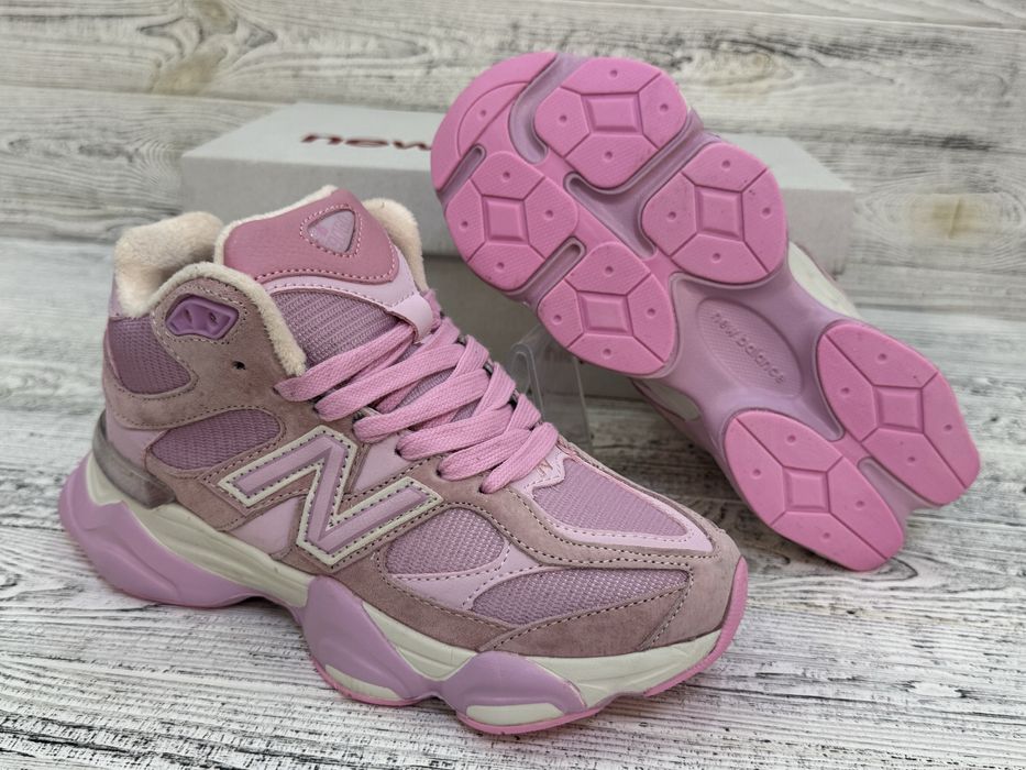 Гарний подарунок на Різдво та Новий Рік New Balance 9060 на хутрі