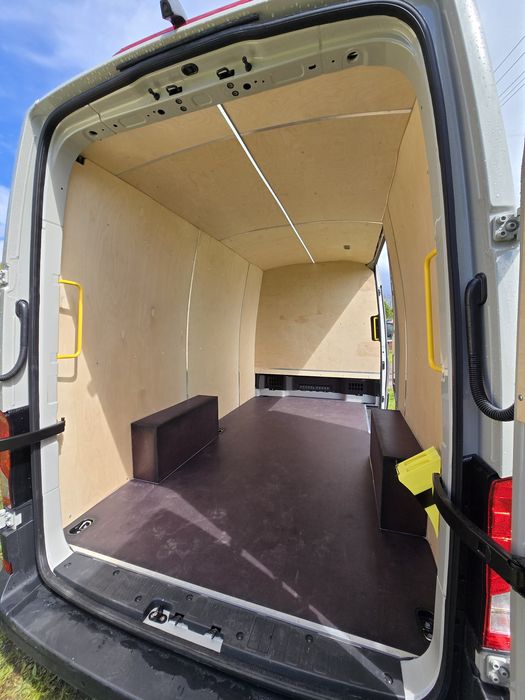 Zabudowy do busów Crafter w sklejkę zabudowa ocieplenie Listwy do moco