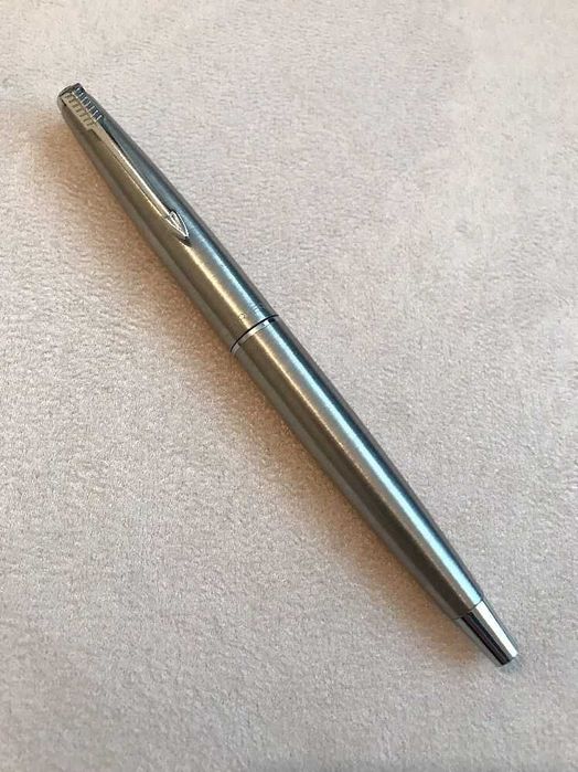 Caneta tinta permanente vácuo - Aprox. 1970/79 - PARKER 45 FLIGHTER
