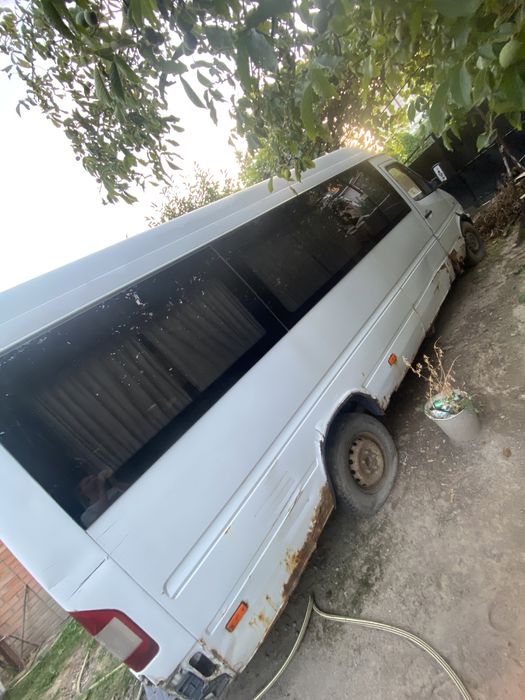 Бус груз-пас Mersedes-Benz D 312