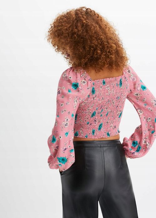 B.P.C krótka bluzka z marszczeniem w kwiatuszki 46.