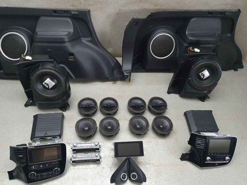 Динаміки підсилювач саббуфер Rockford Mitsubishi Outlander 3 розборка