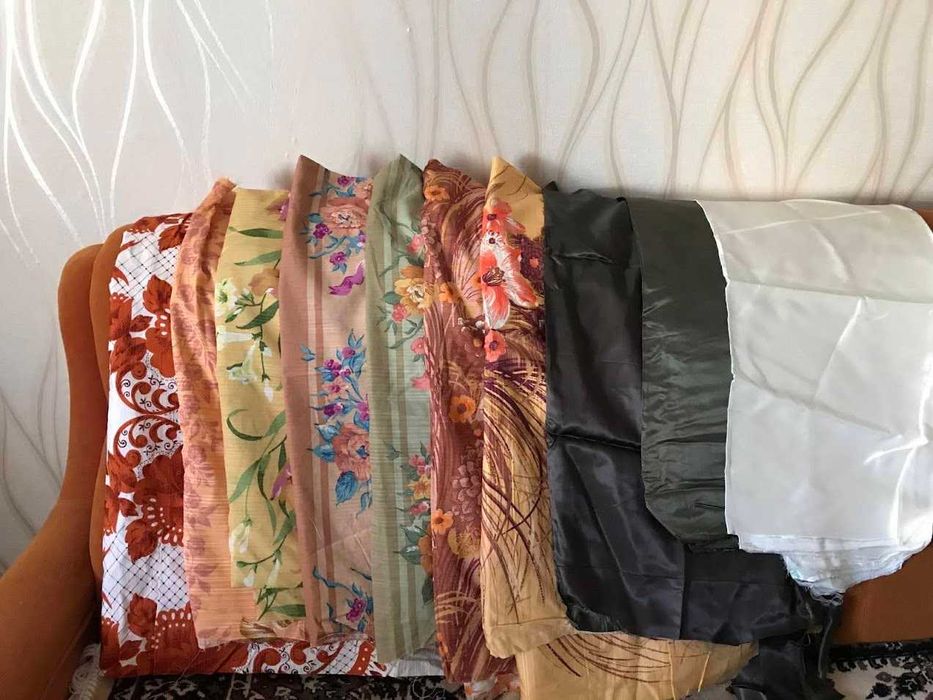 Мерный лоскут портьерная и подкладочная ткани шириной 140см.