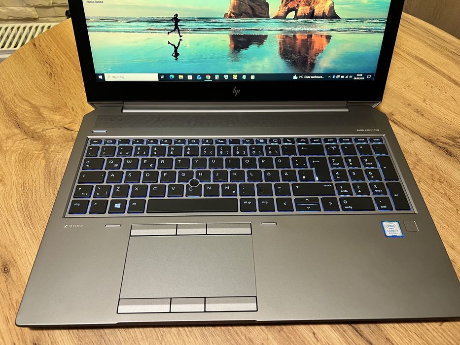 HP Zbook Workstation 15,6” i7 12x4,50GHZ 32GB 2 TB VGA 4GB Windows 11