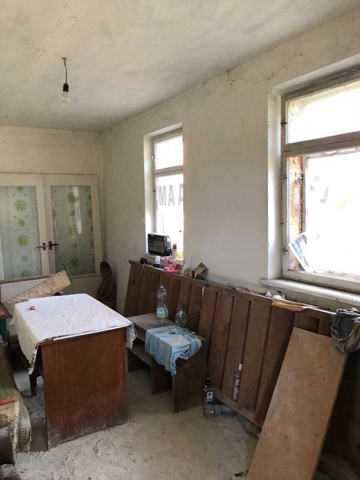 Продаж  садового  будинку