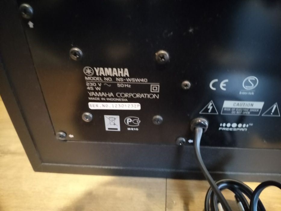 Yamaha yas-201 + subwoofer + pilot
