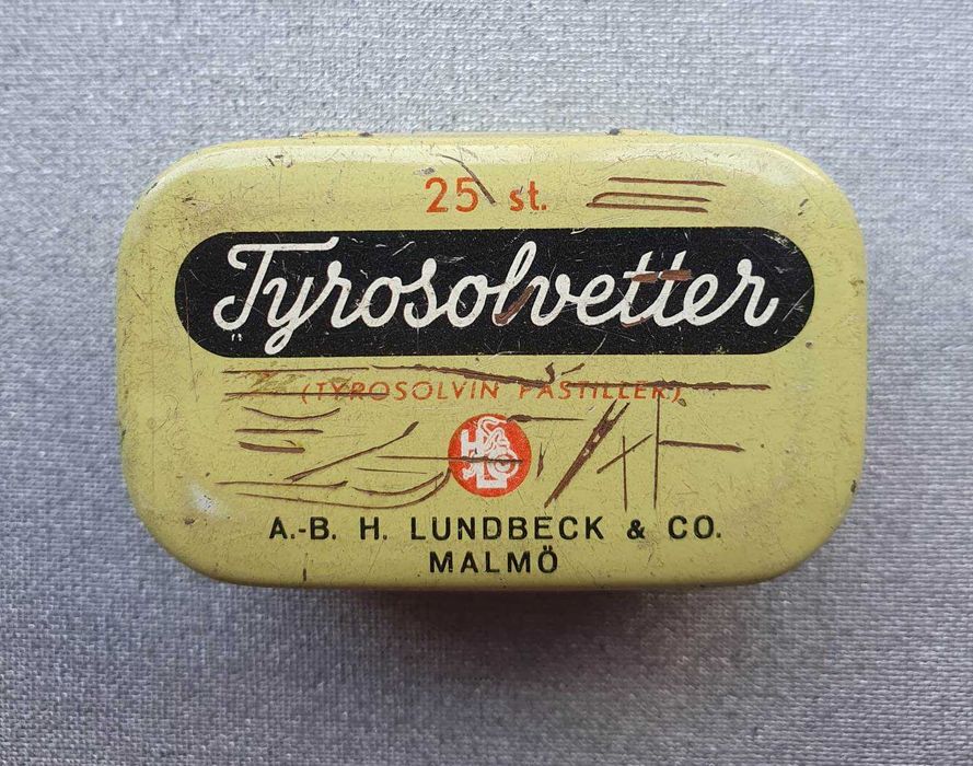 Caixas de lata Klover e Tyrosolvetter para colecção