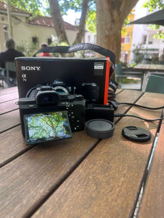 Sony Alpha A7 II + Objetiva + 2 Baterias | Apenas 5.500 disparos (Full Frame)