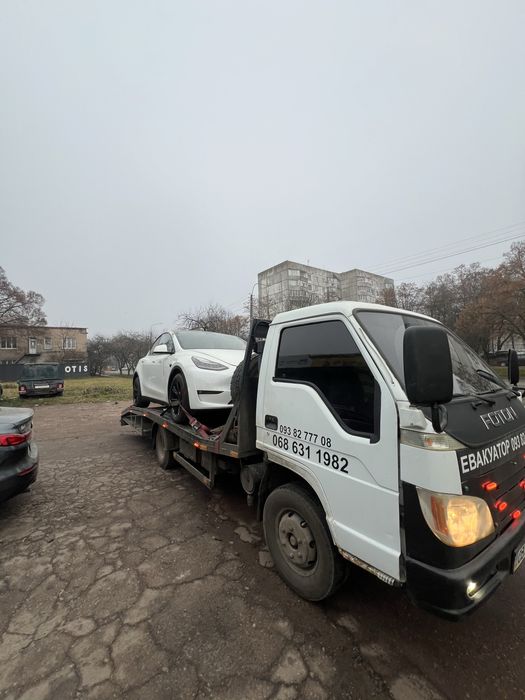 Евакуатор 24/7 / Эвакуатор / Чернигов / область /Чернігів/Спец техніка