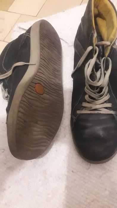 Продам туфли  43 ,размер  стелька 28,3см