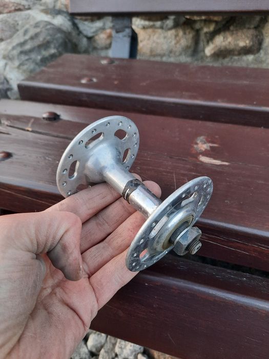 NOS nowa piasta shimano 600 arabesque wysoki kołnierz 36h przód 0425