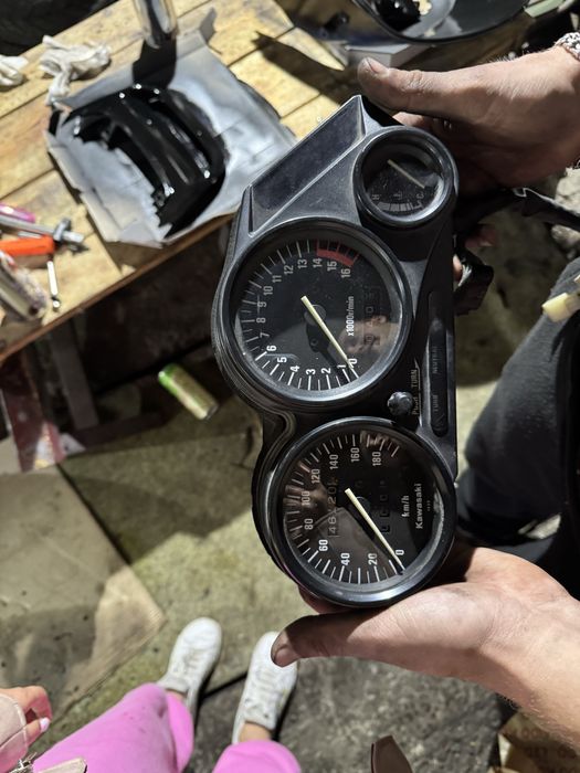 Приборка kawasaki zzr 400