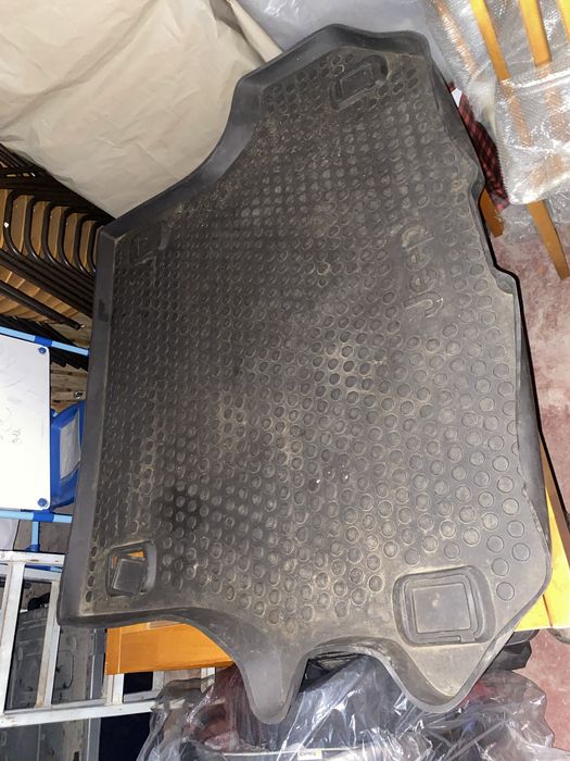 Tapete bagageira grand cherokee