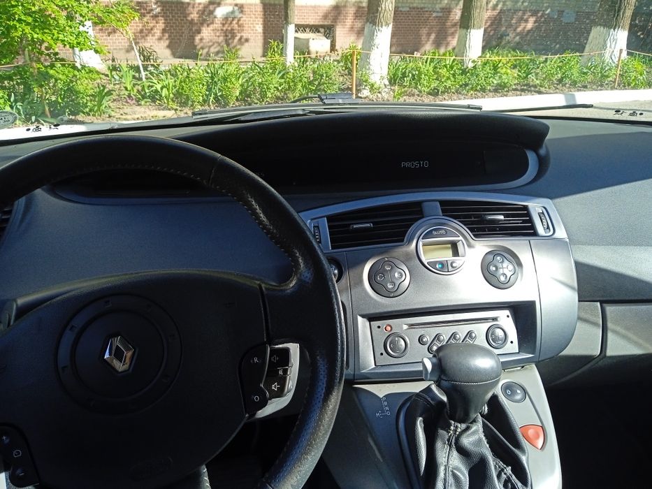 Продам авто Renault Grand Scenik Megan 2