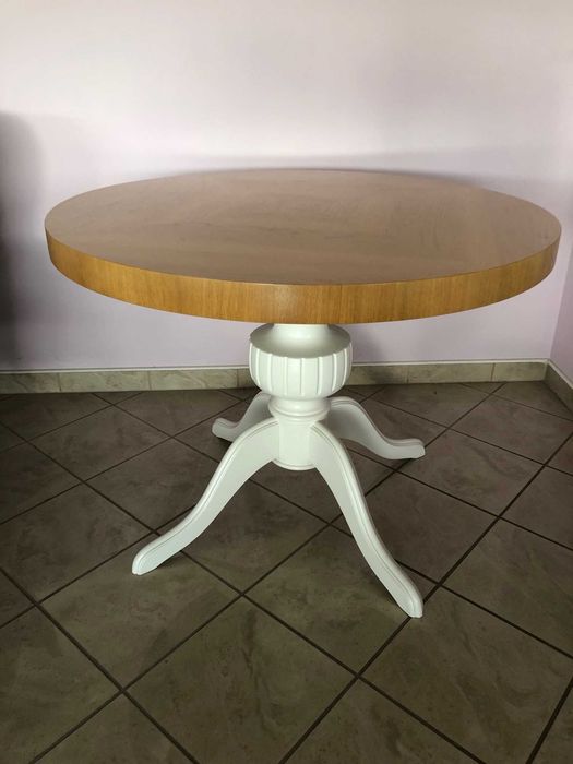 Stół okrągły z intarsją śr. 100 cm