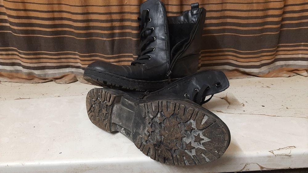 Сапоги кож. на меху р41 и 40р.