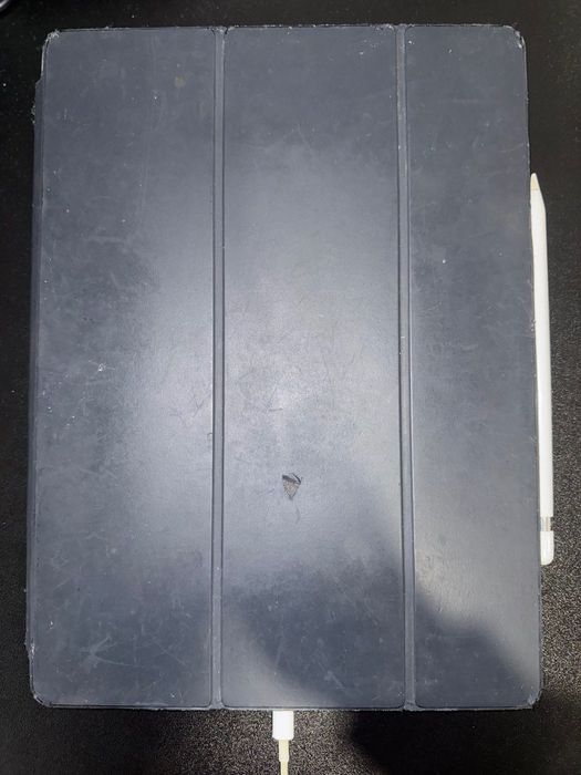 apple ipad pro 12,9 128gb 2015 + Apple pencil