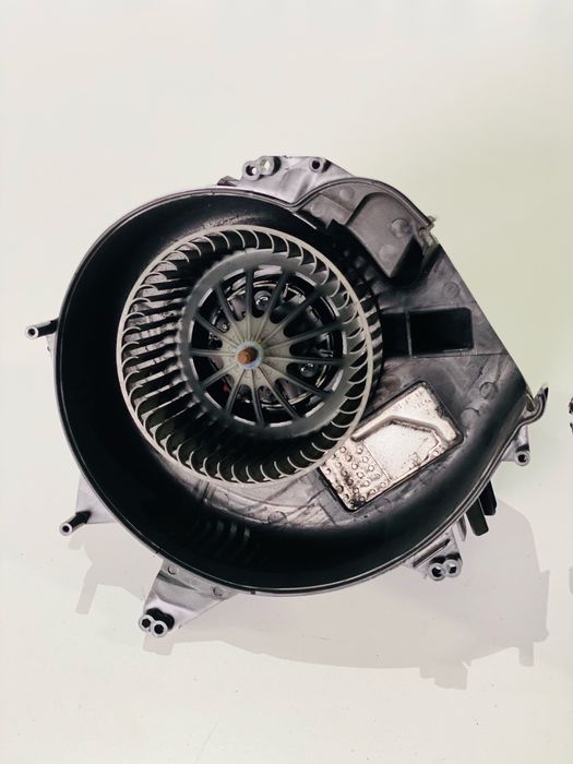 Моторчик Пічки BMW F10 F11 Вентилятор Печки Взборі Йожик Резистор f10