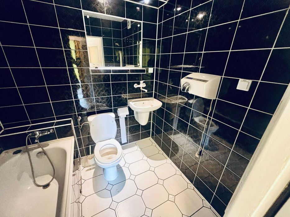 Pokoje pracownicze, rodziny, wynajem komercyjny centrum Bukowiny T.