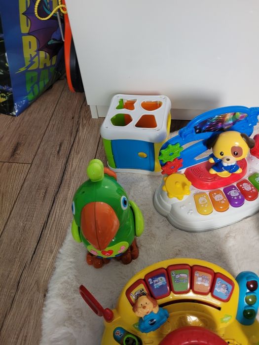 Zestaw zabawek interaktywnych edukacyjnych sorter pchacz