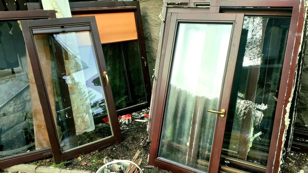 Drewniane okna komplety z rama rolety gratis