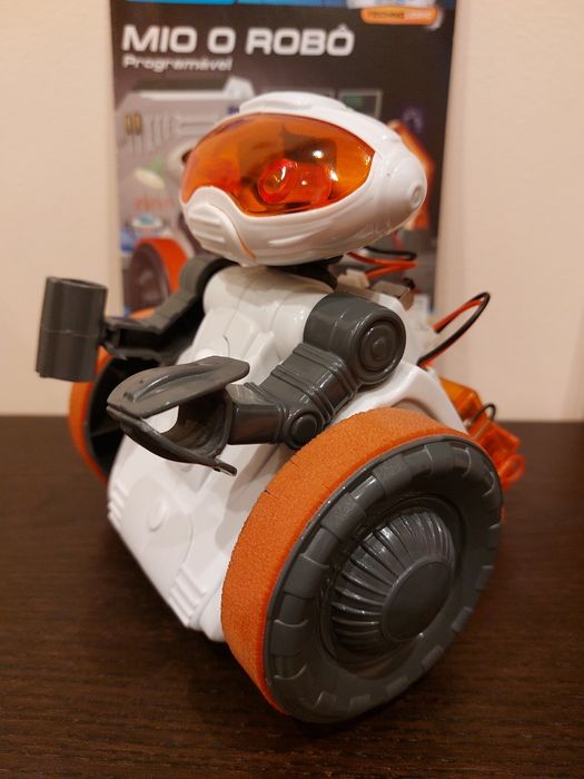 Jogo Robô Mio da Clementoni