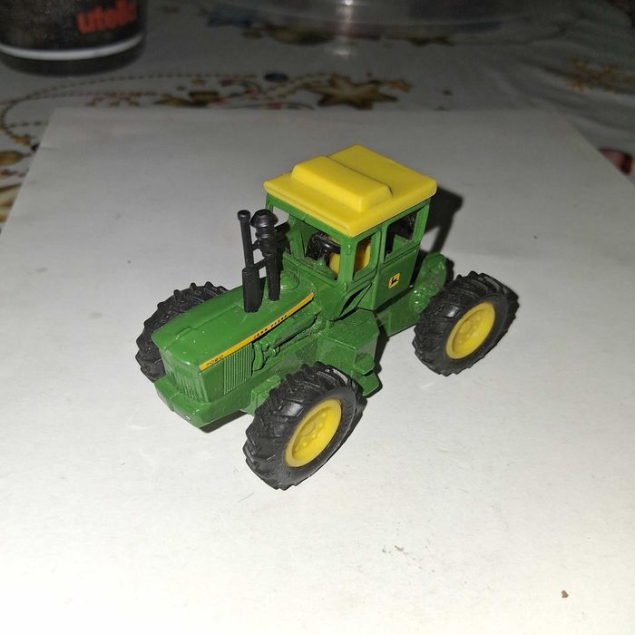 Miniatura trator John Deere