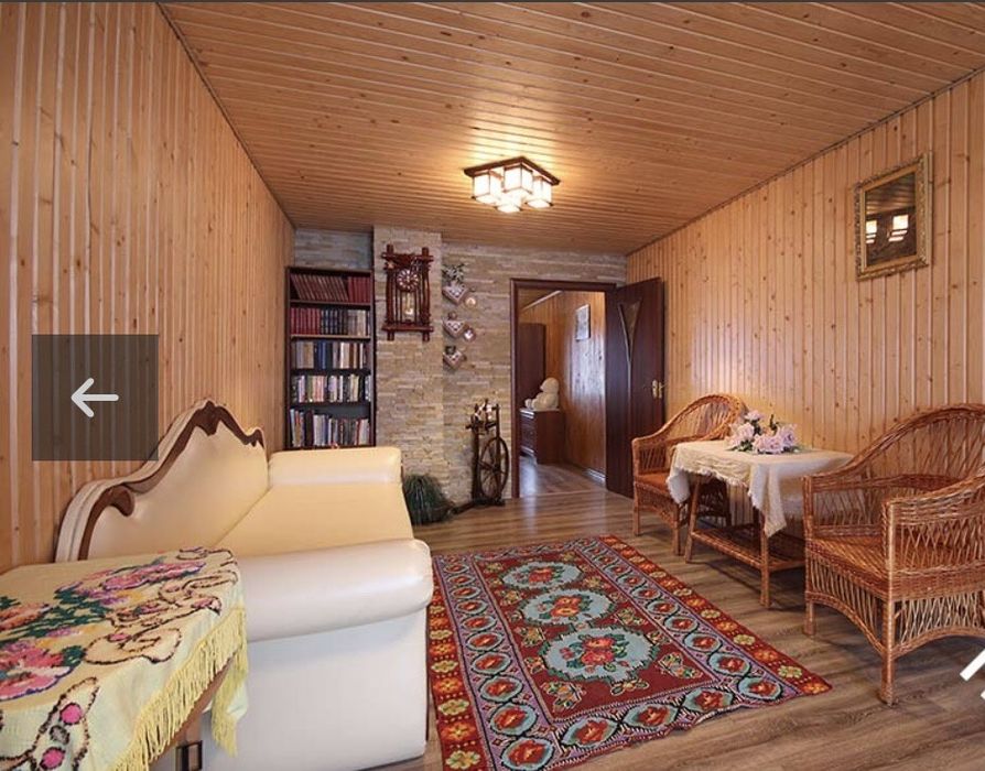 Здається житло село Плав'я