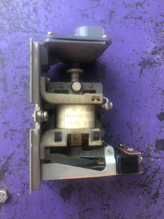 электрооборудование  , кнопка управления электрическая.