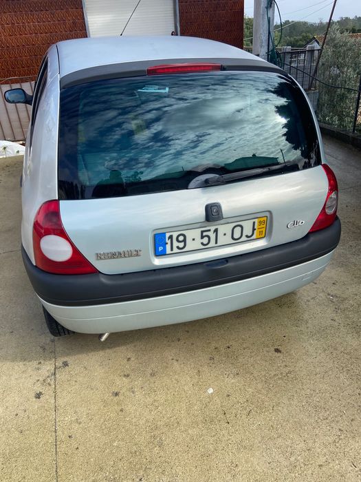 Clio 99 1.2 Gasolina