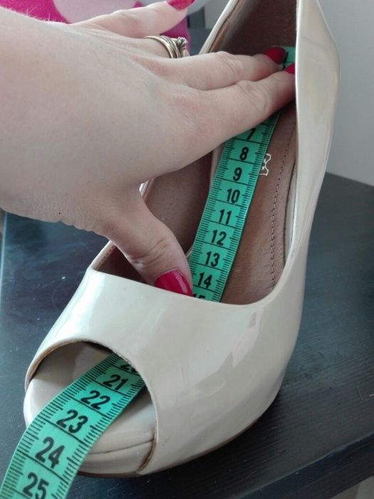 Szpilki półbuty platforma koturny Aldo zara skóra naturalna 36