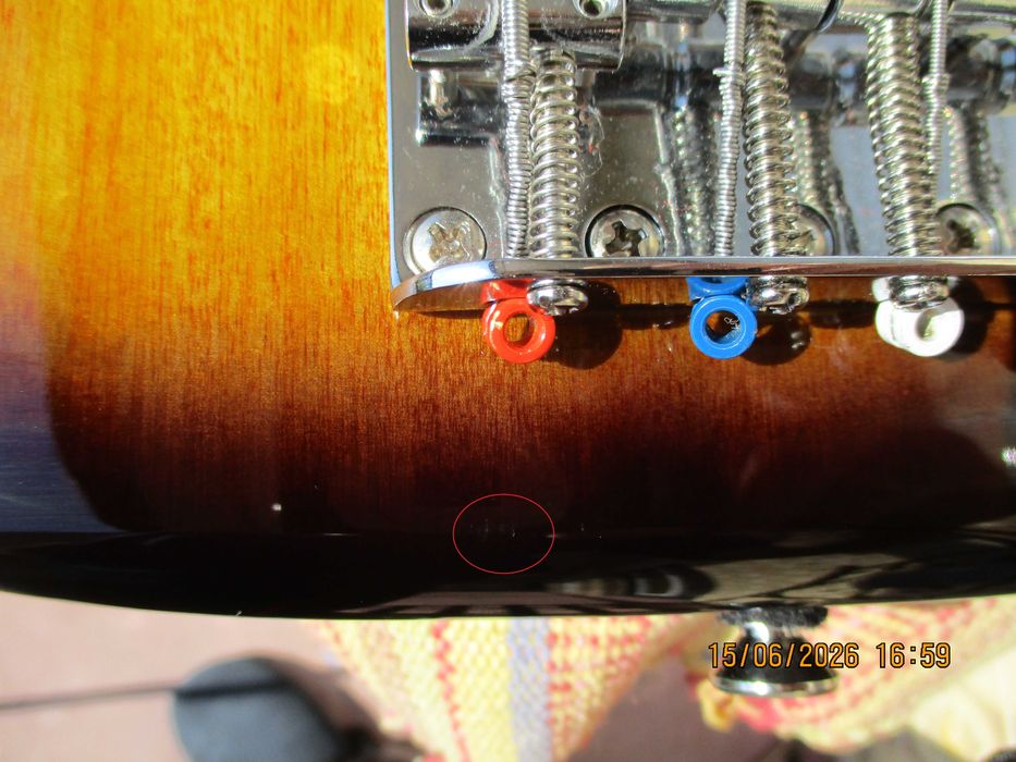 Squier Affinity Precision Bass Sunburst