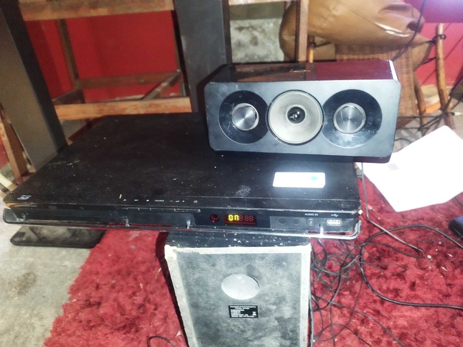 Home cinema  5.1 Philips 1000 watts