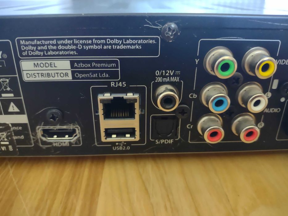 Tuner satelitarny kombo Azbox HD Premium