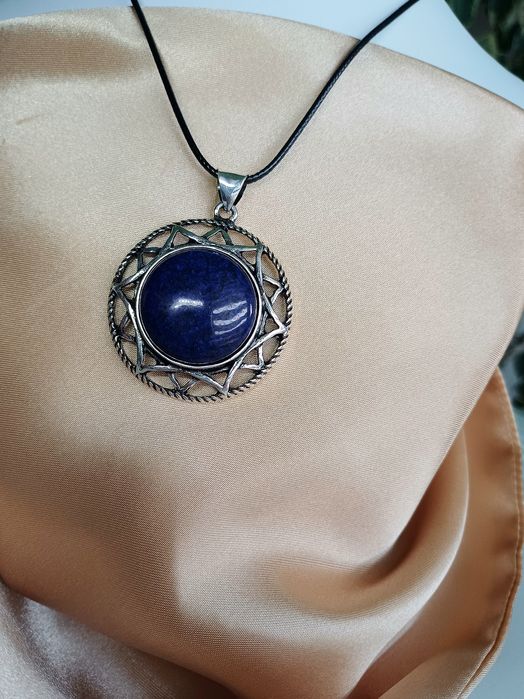 Naszyjnik Lapis lazuli - właściwości